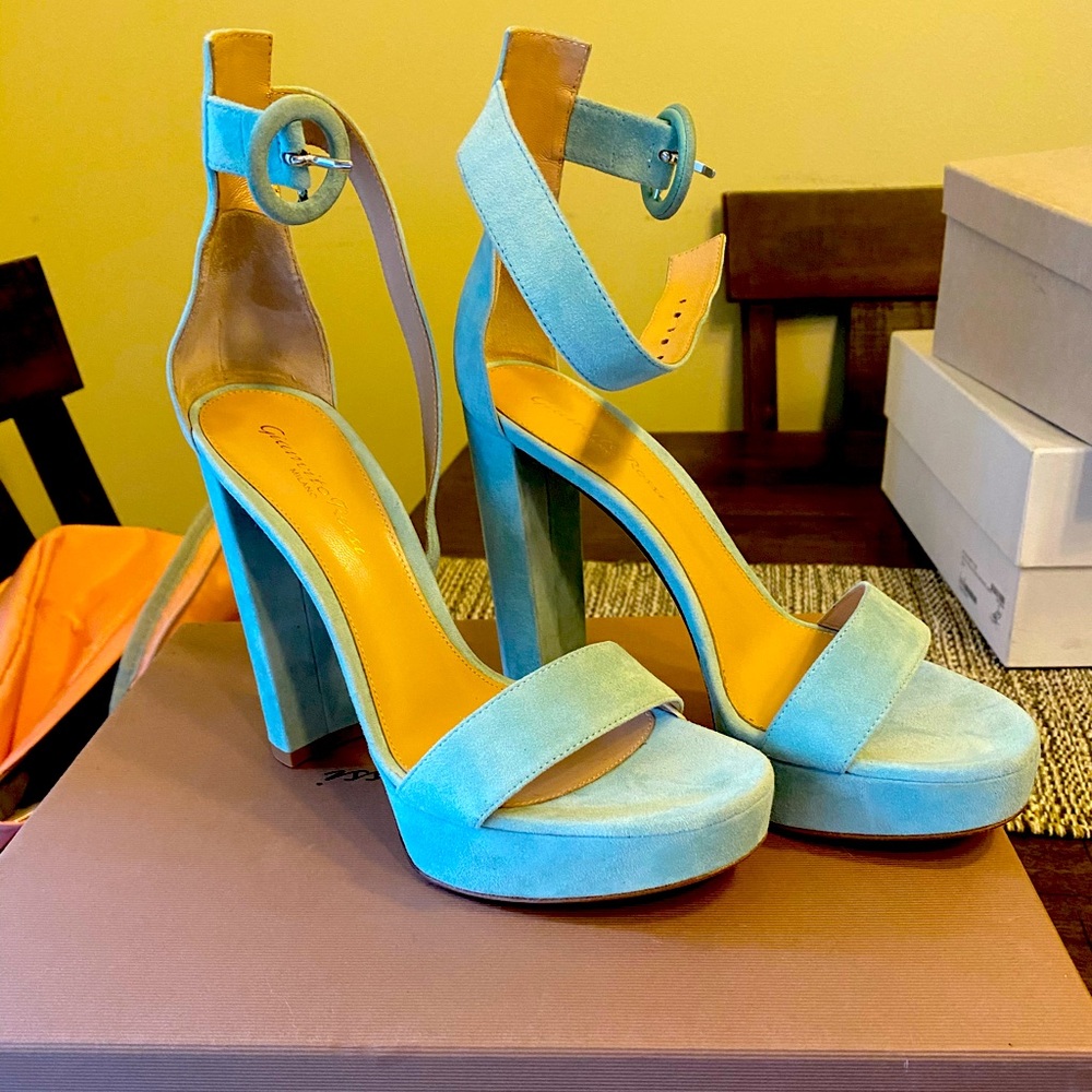 Gianvito Rossi Porrofino Sandals